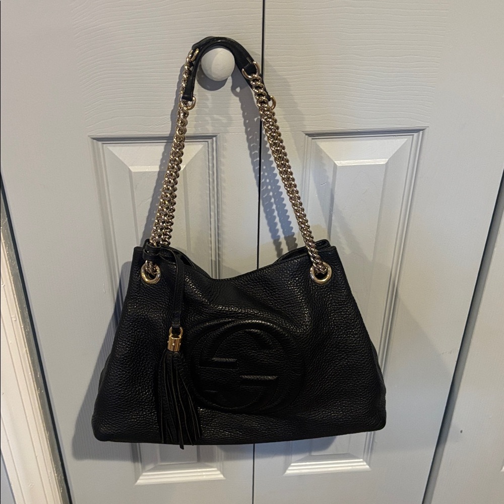 AUTHENTIC GUCCI SHOULDER BAG - Picture 2 of 15